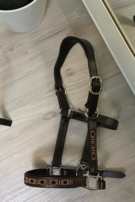 Halter de perlas de lujo