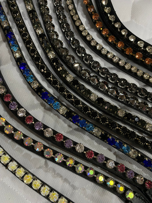 Frontalino in Pelle Conciata al Vegetale con Grandi Pietre Colorate - Eleganza e Stile | El Gaucho Selleria