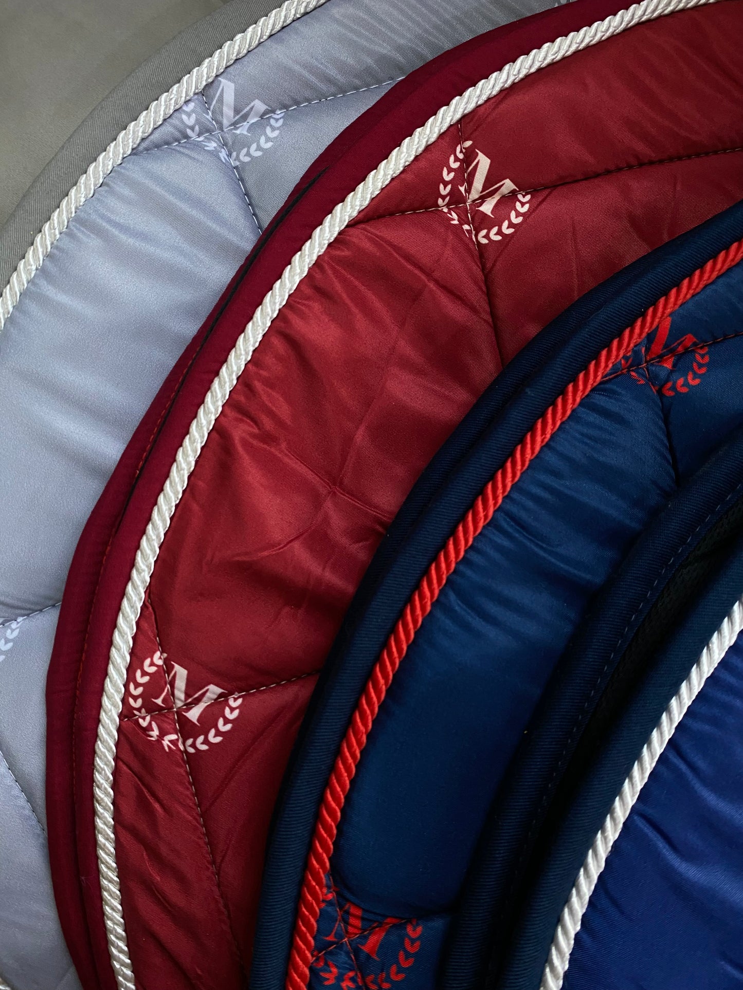 Sottosella LOGOMANIA | El gaucho sport