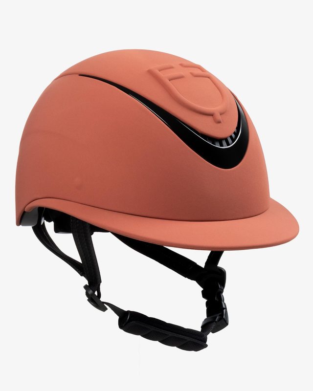 Casco Donna con Visiera Ampia e Logo in Rilievo | El Gaucho Sport