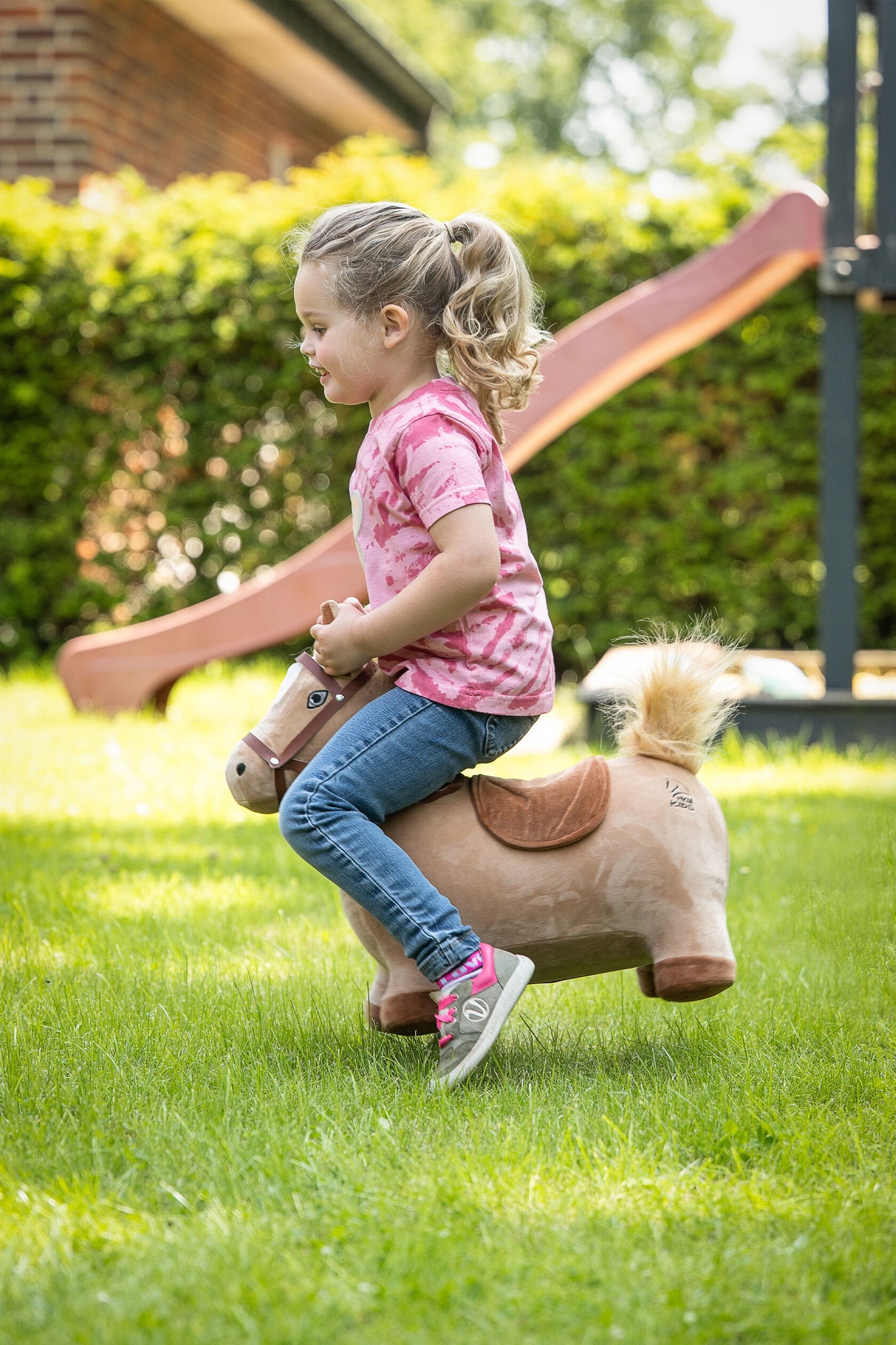 Cavallo giocattolo per bambini appassionati di equitazione | El gaucho sport