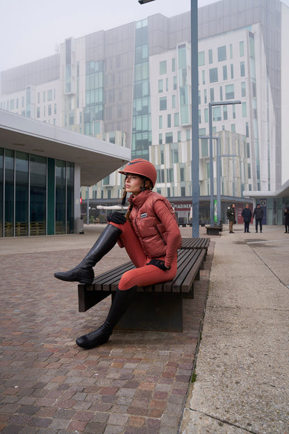 Casco Donna con Visiera Ampia e Logo in Rilievo | El Gaucho Sport