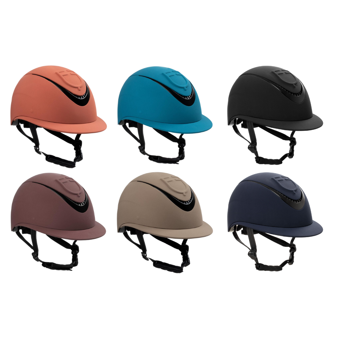 Casco Donna con Visiera Ampia e Logo in Rilievo | El Gaucho Sport