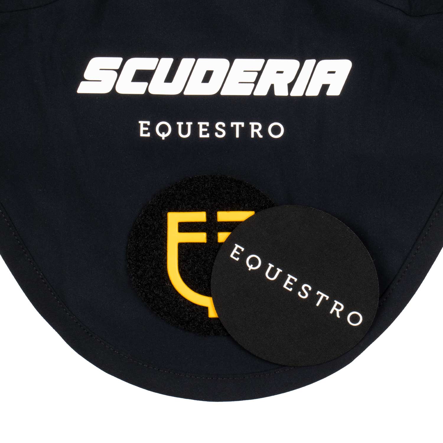 Cuffietta Elegante e Funzionale in Tessuto Tecnico Traspirante con Logo Equestro | El gaucho sport